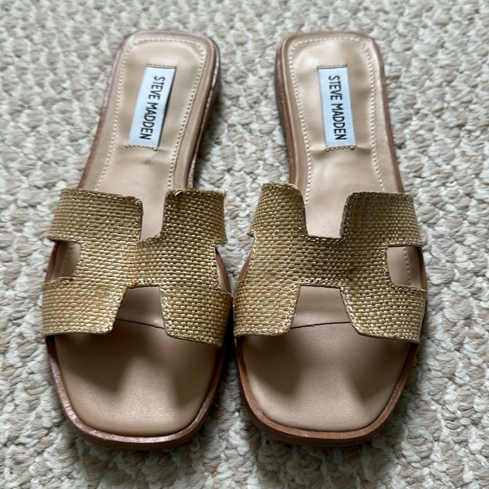 Steve Madden Haydn Raffia Sandal
